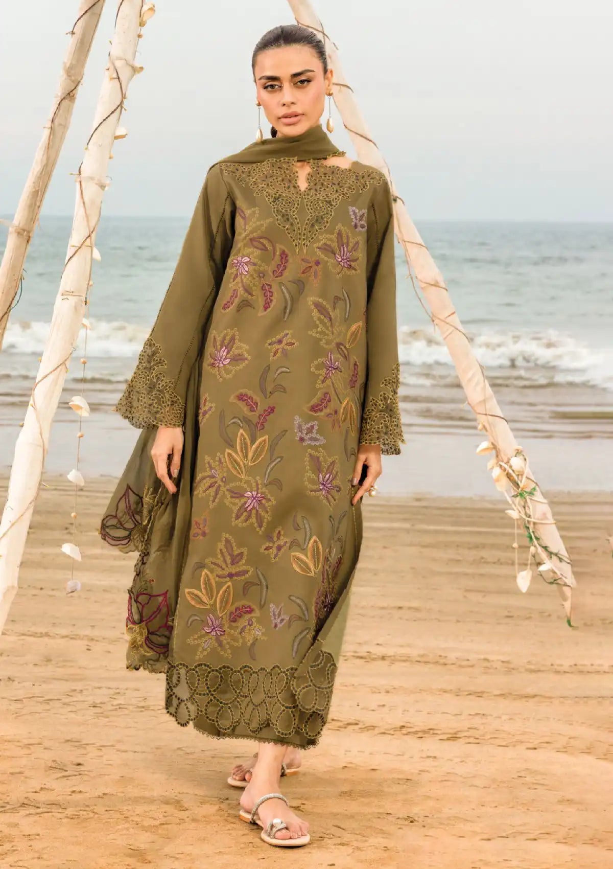 mohsin-saeed-fabrics-designer-daily-wear-formal-and-wedding-suits-within-budget-This-product-is-from-rang-rasiya-carnation25-d-15-is-available-on-Mohsin-saeed-fabrics-website.