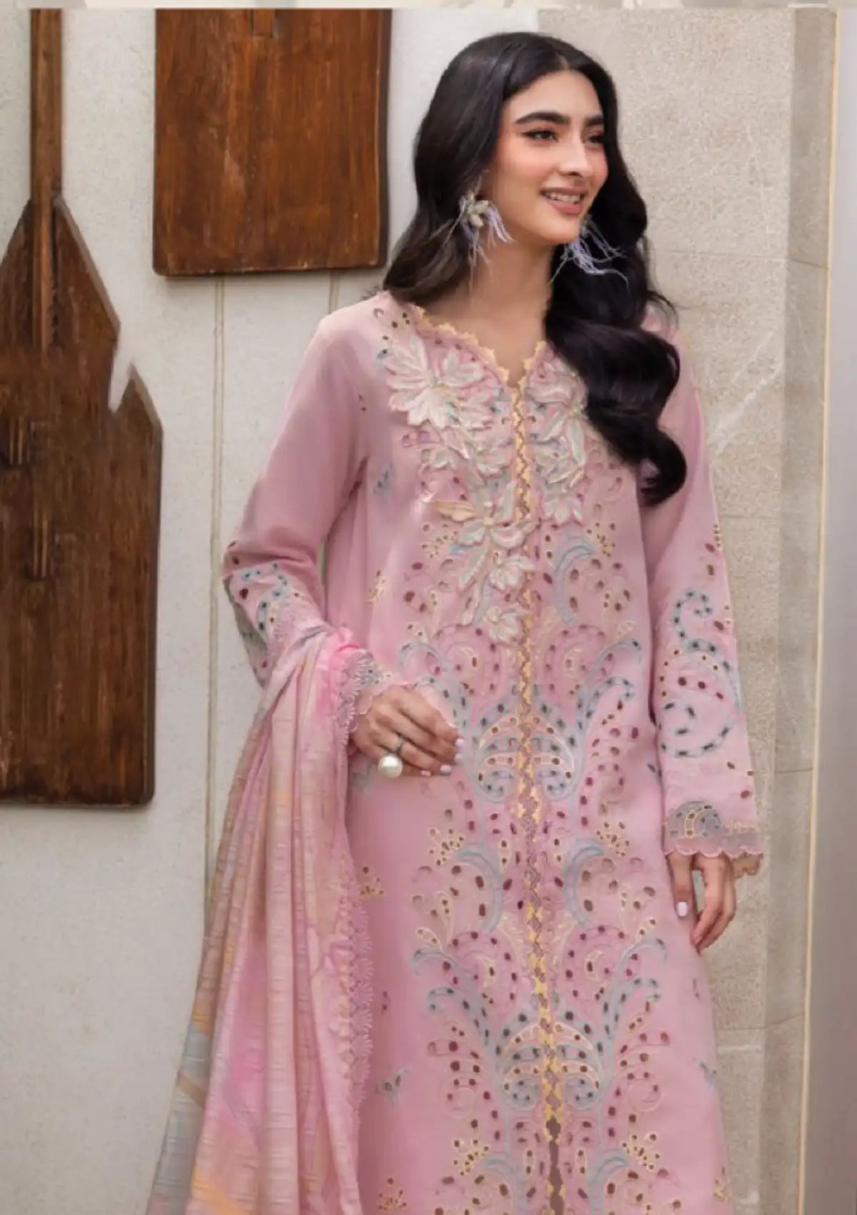 mohsin-saeed-fabrics-designer-daily-wear-formal-and-wedding-suits-within-budget-This-product-is-from-rang-rasiya-carnation25-d-03-is-available-on-Mohsin-saeed-fabrics-website.