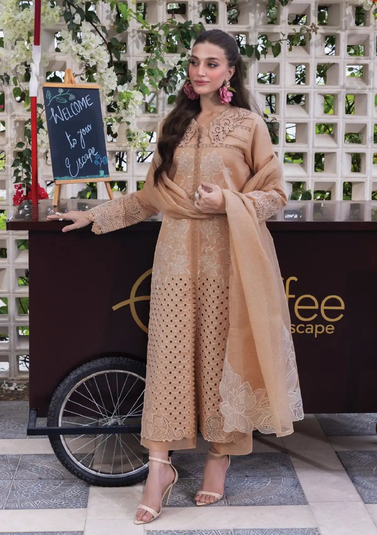 mohsin-saeed-fabrics-designer-daily-wear-formal-and-wedding-suits-within-budget-This-product-is-from-rang-rasiya-carnation25-d-13-is-available-on-Mohsin-saeed-fabrics-website.