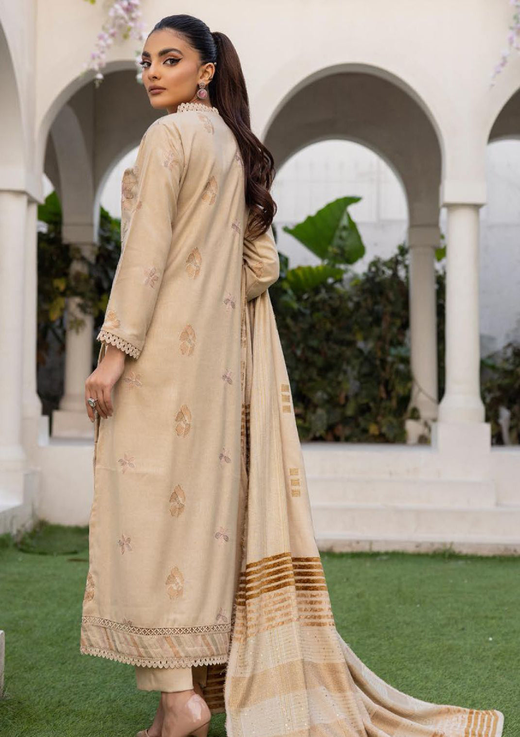 Khoobsurat Riwayat Emb Peach Leather'23 R-404 - Mohsin Saeed Fabrics