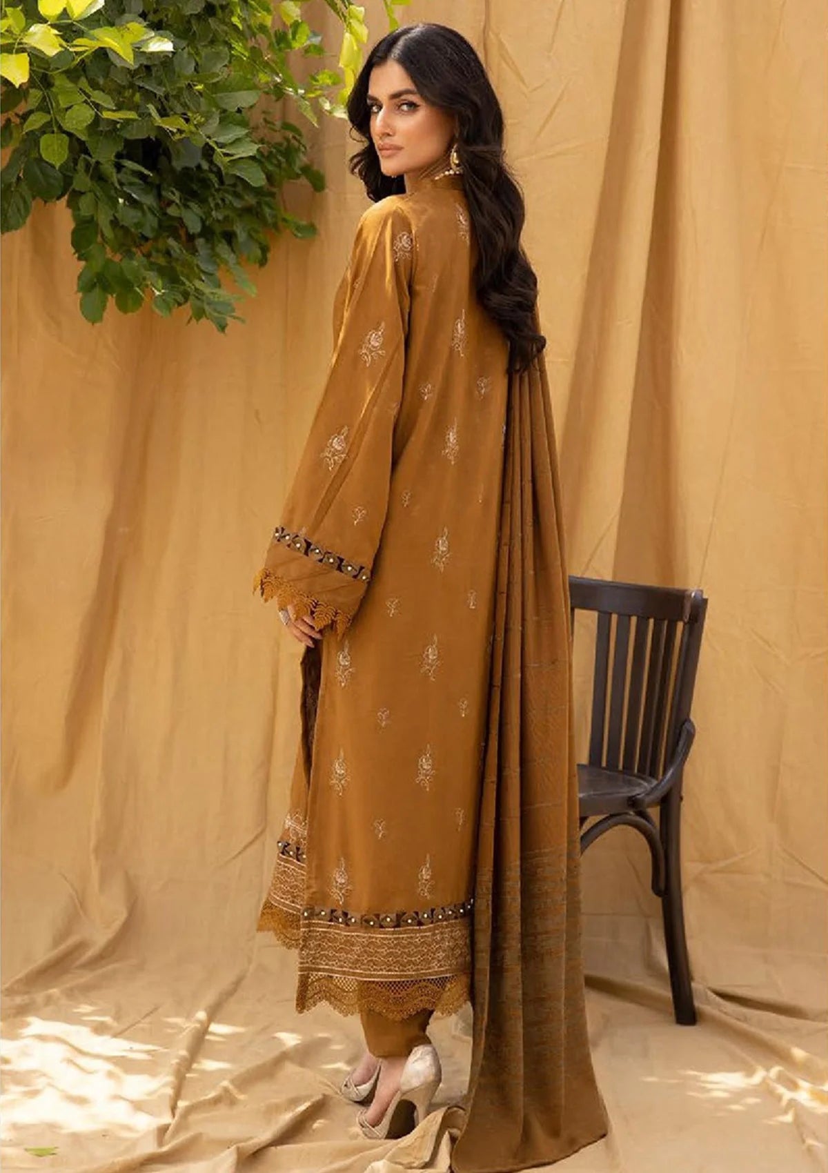 Riwayat Emb Leather Peach'23 R-05 - Mohsin Saeed Fabrics