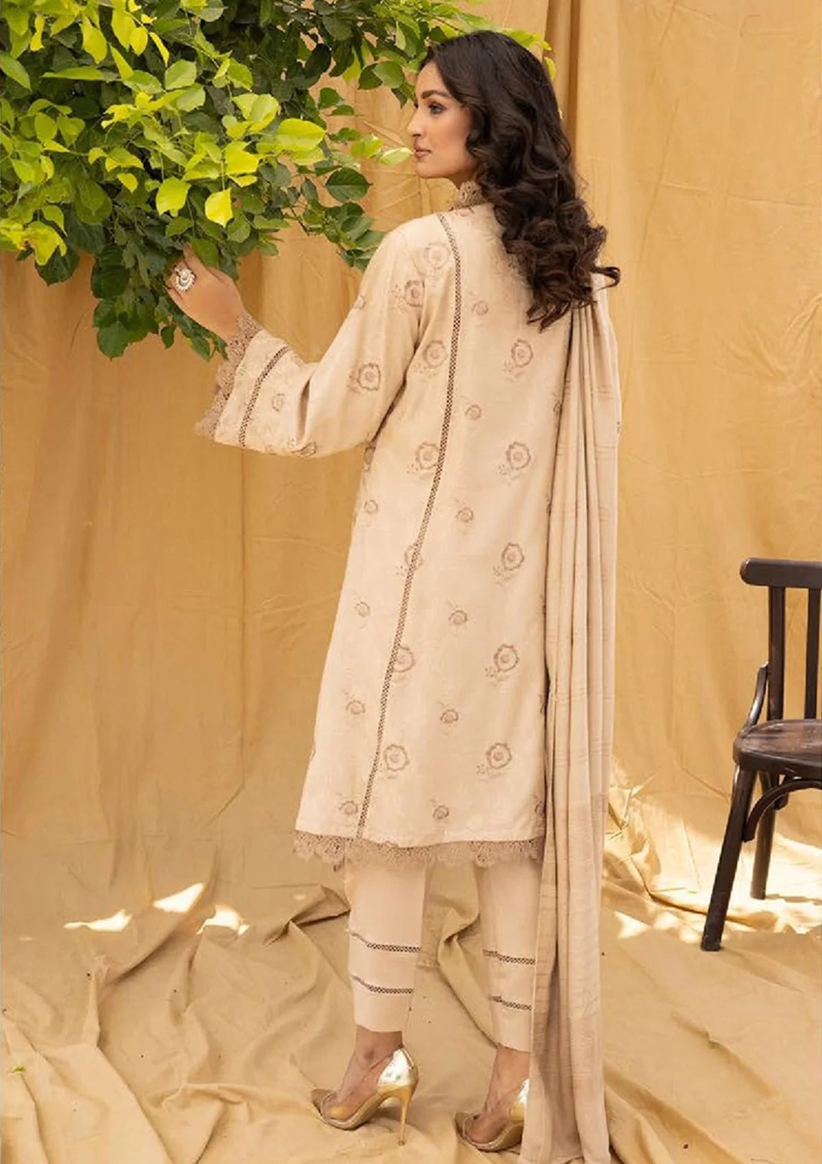 Riwayat Emb Leather Peach'23 R-12 - Mohsin Saeed Fabrics