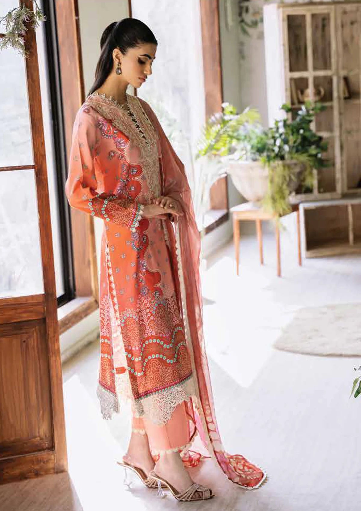 Roheenaz Flora Printed Lawn'24 RNP-04B-SERENADE - Mohsin Saeed Fabrics