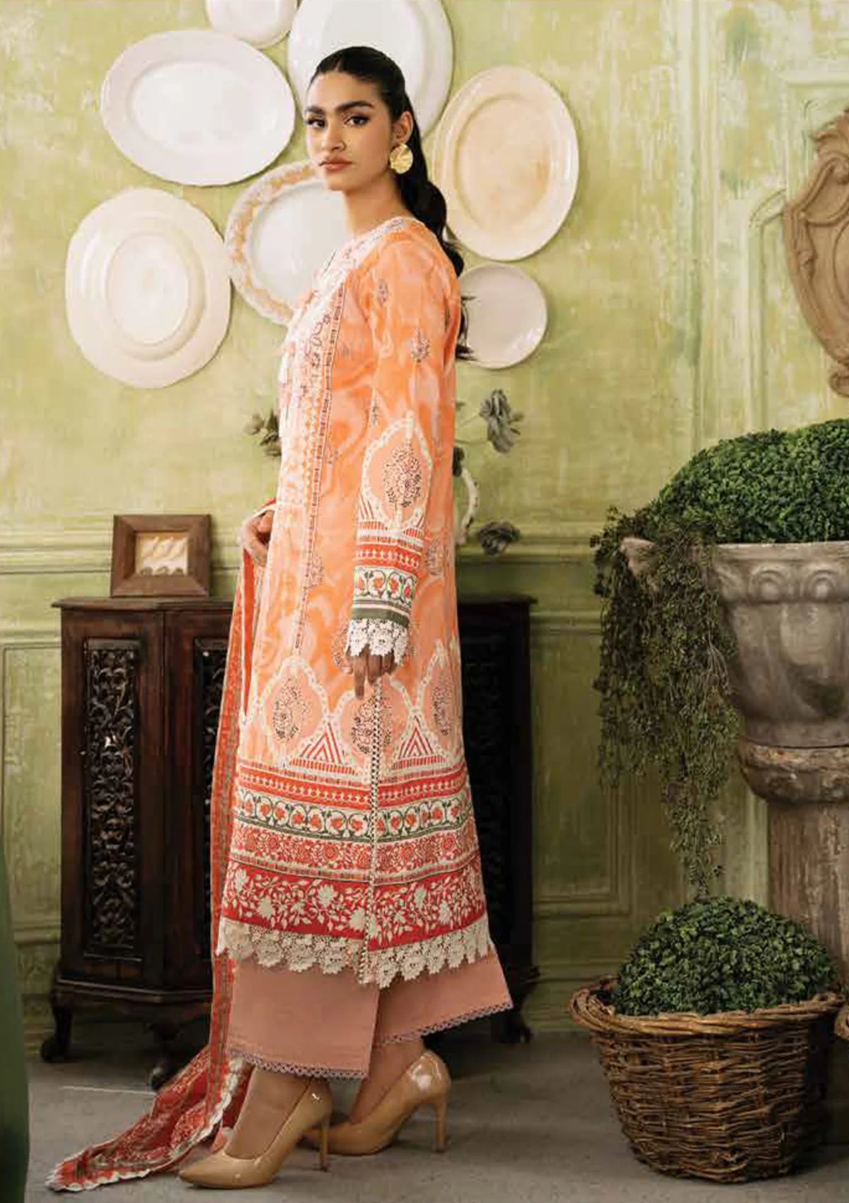 Roheenaz Flora Printed Lawn'24 RNP-07A-CASCADE - Mohsin Saeed Fabrics