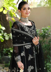 mohsin-saeed-fabrics-affordable-luxury-outfits-for-daily-formal-and-wedding-wear-This-product-is-from-roheenaz-aangan-luxury-chiffon25-d-04-zyrah-is-available-on-Mohsin-saeed-fabrics-website.