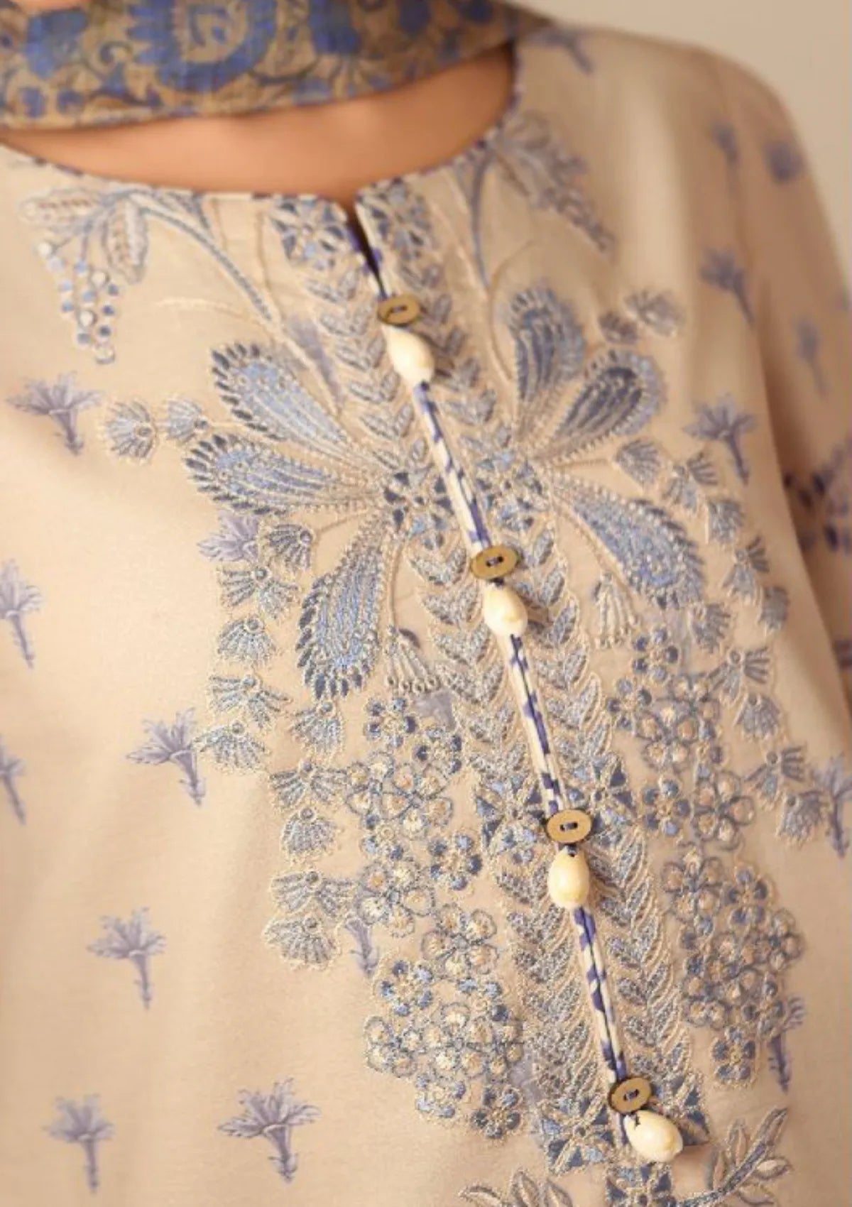 mohsin-saeed-fabrics-luxury-fashion-collection-daily-wear-wedding-and-formal-in-budget-This-product-is-from-roheenaz-pareesa-printed-cambric25-rumaisa-is-available-on-Mohsin-saeed-fabrics-website.