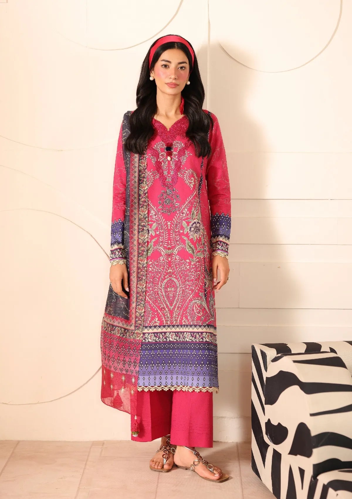 mohsin-saeed-fabrics-luxury-fashion-collection-daily-wear-wedding-and-formal-in-budget-This-product-is-from-roheenaz-pareesa-printed-cambric25-rameen-is-available-on-Mohsin-saeed-fabrics-website.