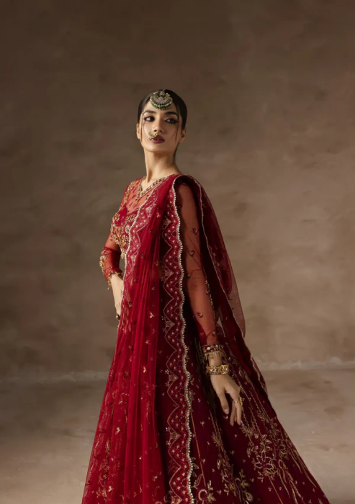 mohsin-saeed-fabrics-designer-daily-wear-formal-and-wedding-suits-within-budget-This-product-is-from-imran-ramzan-eblouir25-rose-d-amour-is-available-on-Mohsin-saeed-fabrics-website.