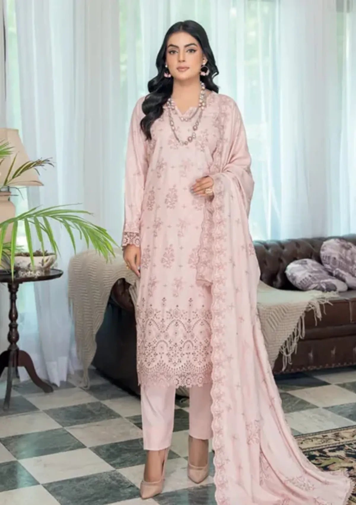 Rubab Riaz Riaz Arts Rubab Premium Winter'25 D-04 – Mohsin Saeed Fabrics