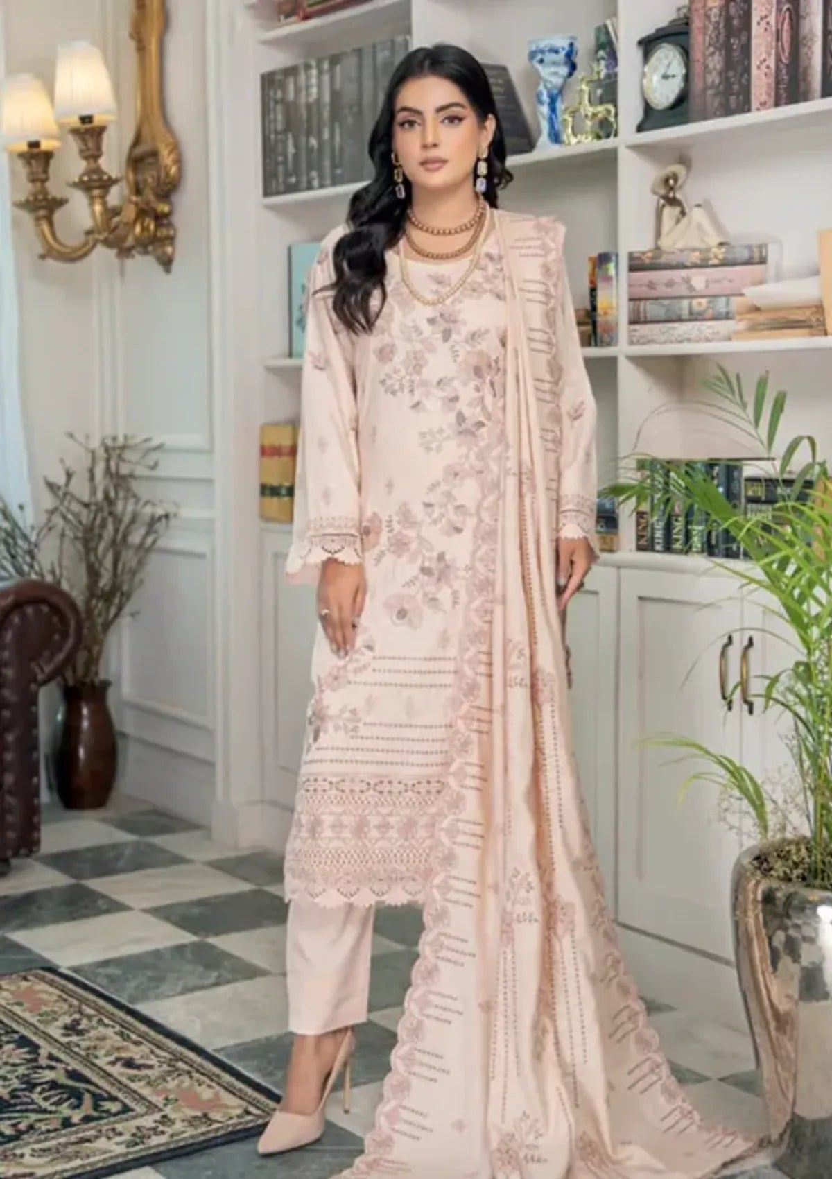 Riaz Arts Rubab Premium Winter'25 D-06 – Mohsin Saeed Fabrics