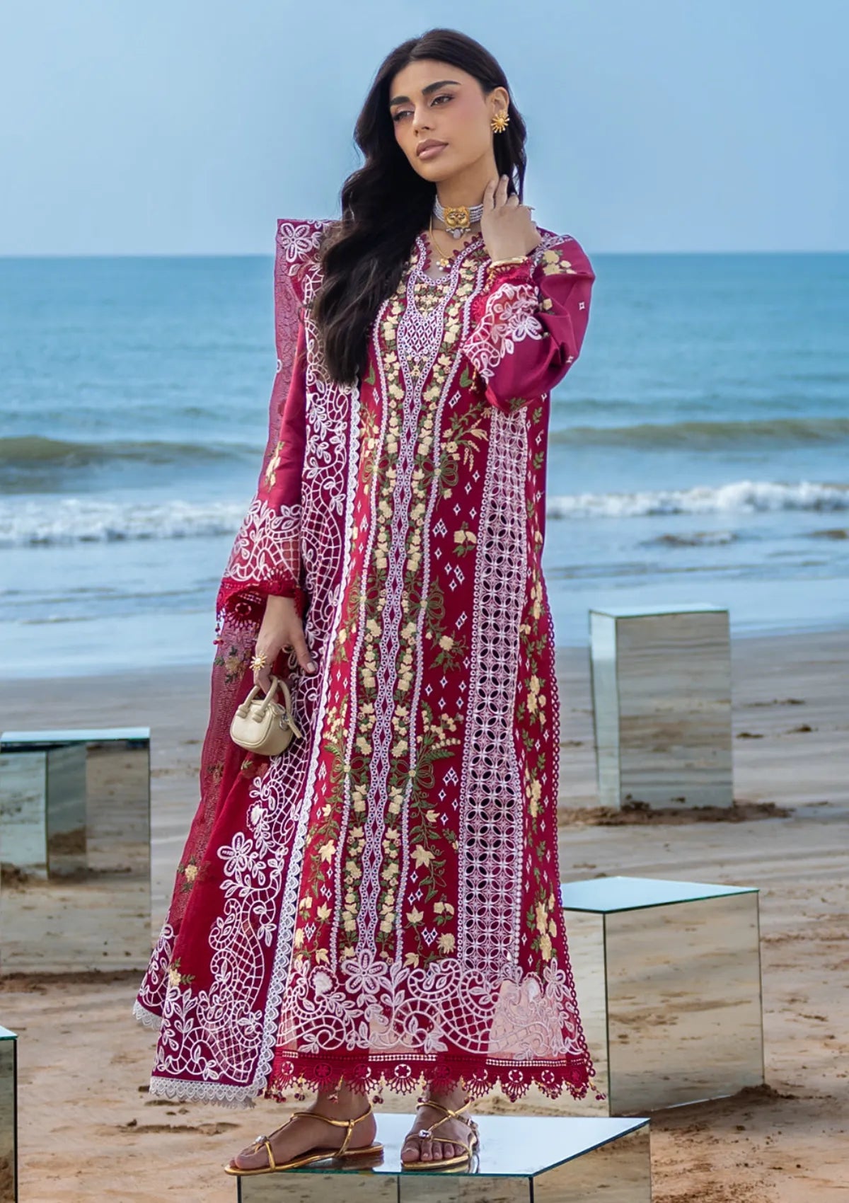 Mahnur Sirene Luxury Lawn'26 S-11