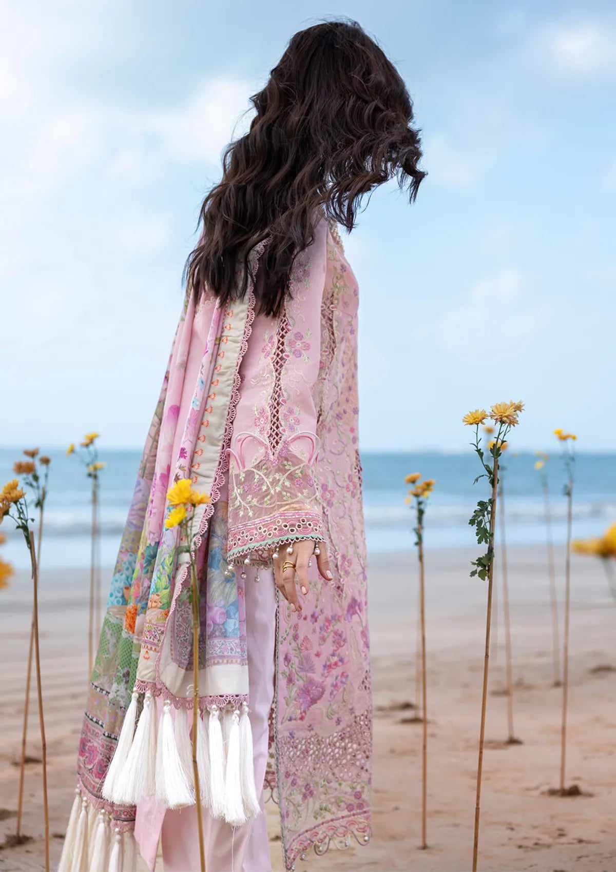 Mahnur Sirene Luxury Lawn'26 S-12