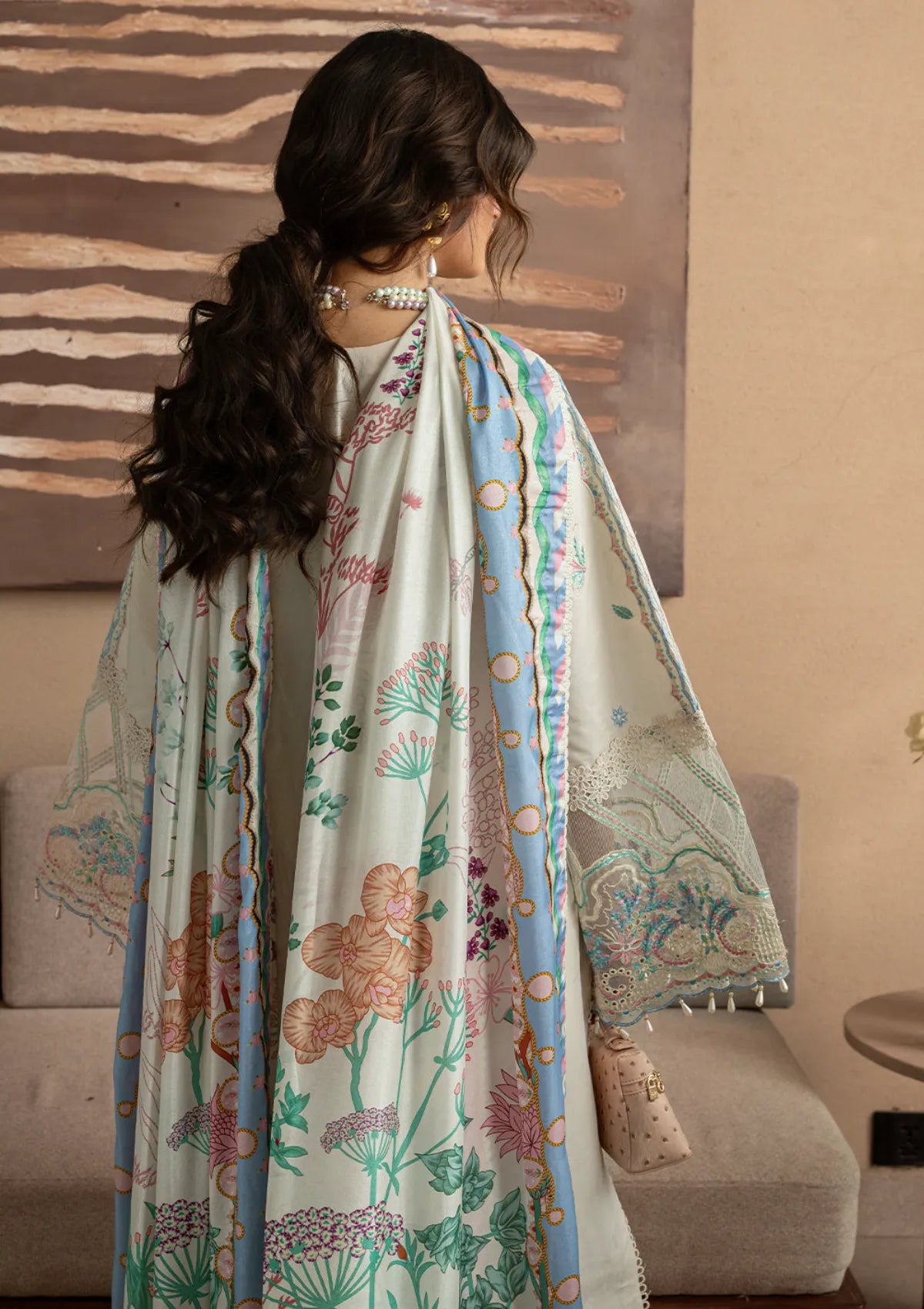 Mahnur Sirene Luxury Lawn'26 S-14