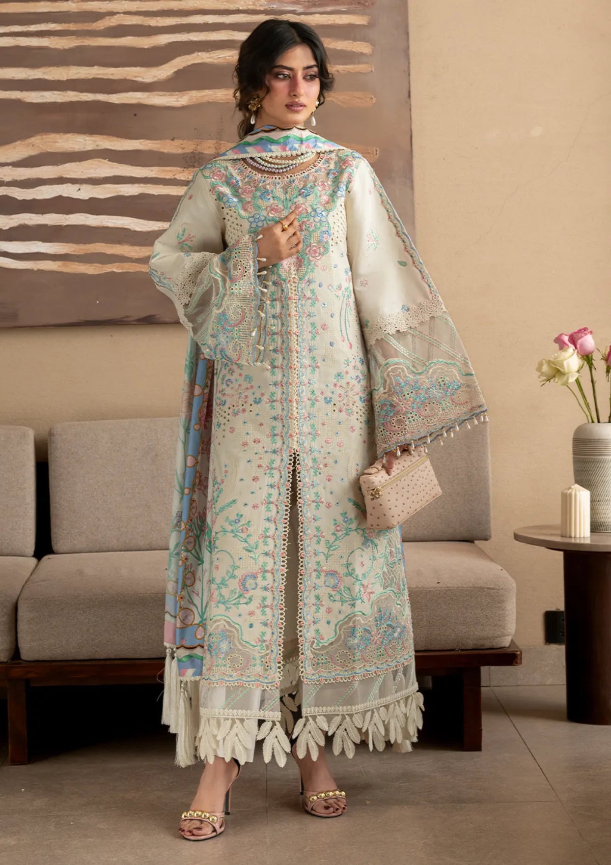 Mahnur Sirene Luxury Lawn'26 S-14