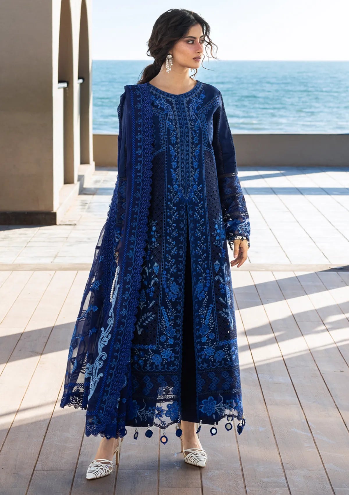 Mahnur Sirene Luxury Lawn'26 S-15