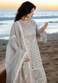 Mahnur Sirene Luxury Lawn'26 S-06