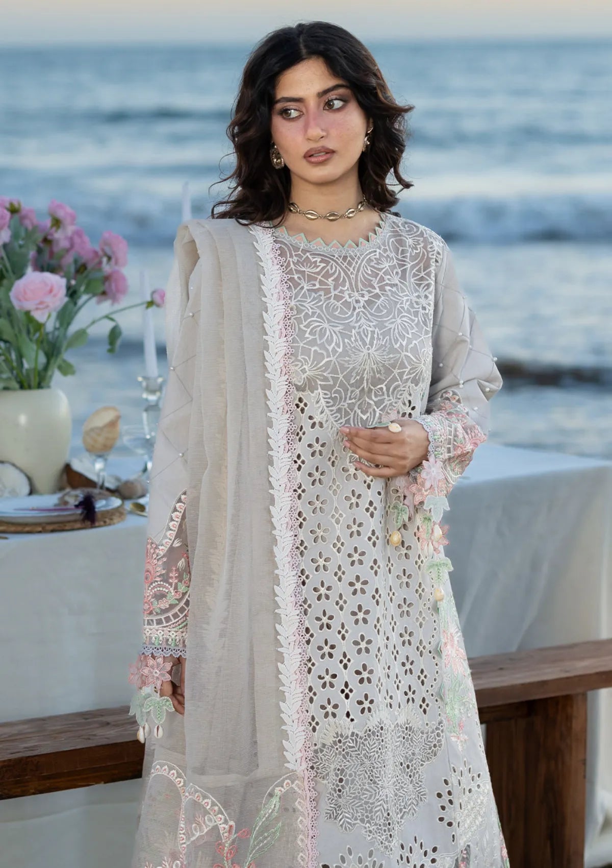 Mahnur Sirene Luxury Lawn'26 S-06