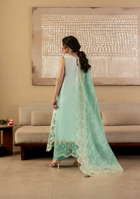 Mahnur Sirene Luxury Lawn'26 S-08