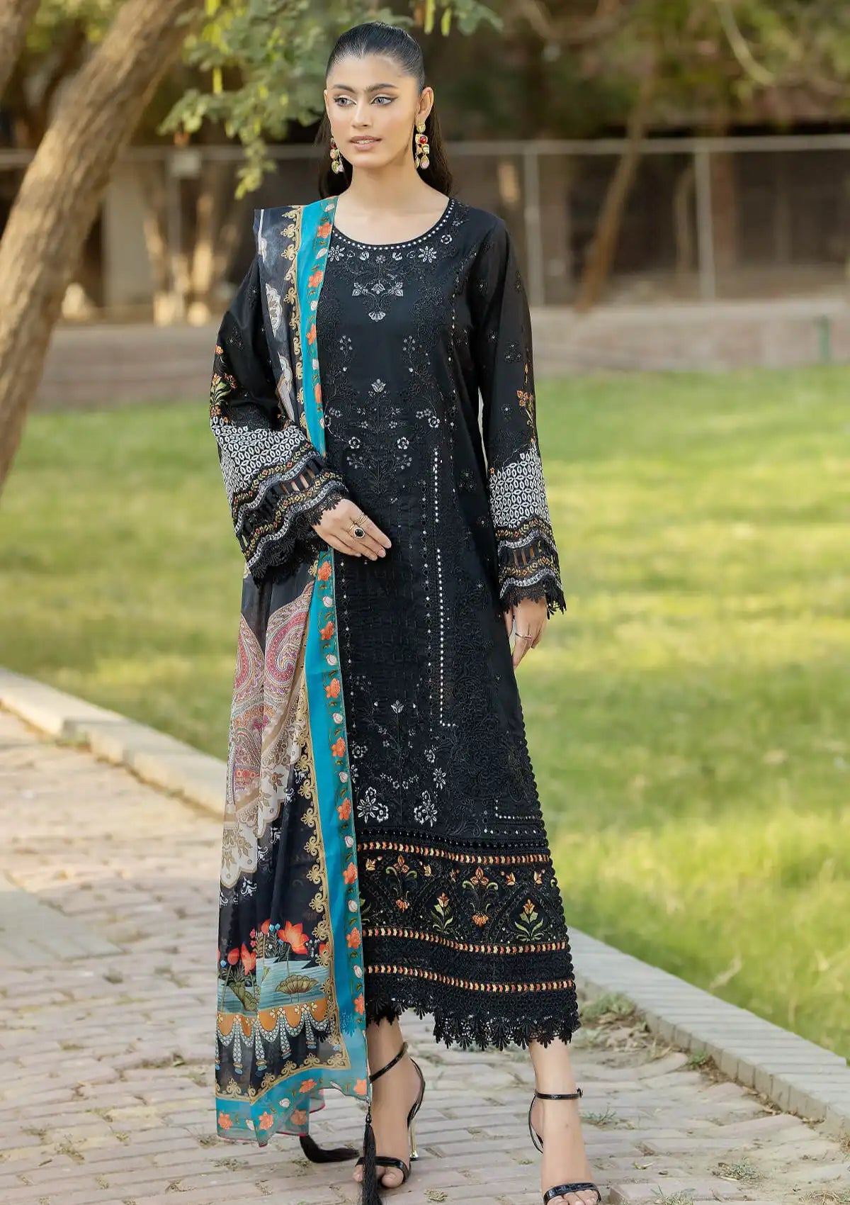 Imrozia Serene Subah-e-Roshan Lawn'24 SL-72 Jaanan - Mohsin Saeed Fabrics