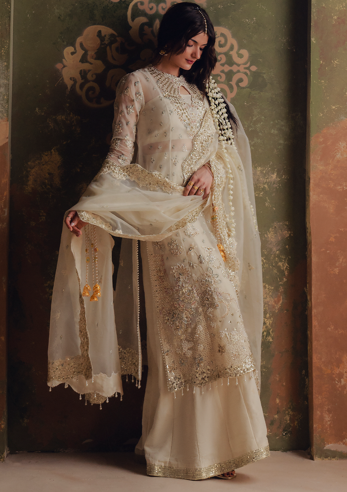 Zarposh Jahanara'26 -ROSHANAY