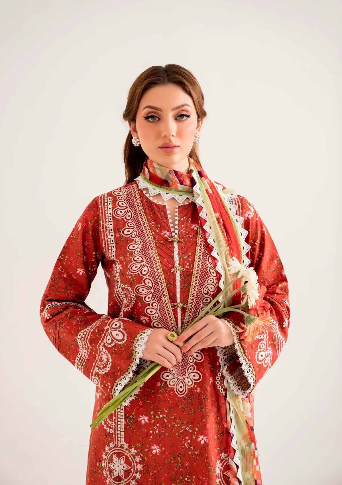 Sable Vogue Lila Lawn'24 SAL-01