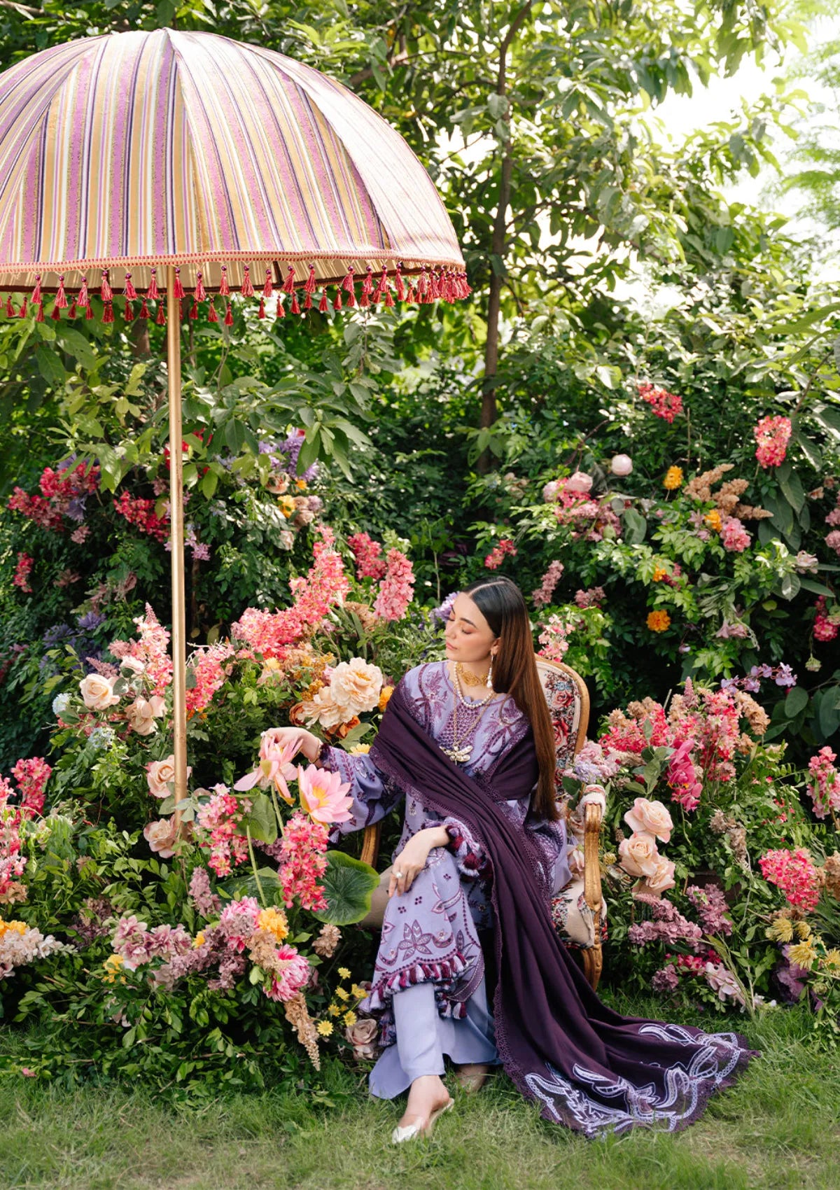 Mahnur Secret Garden Karandi'25 SG-03