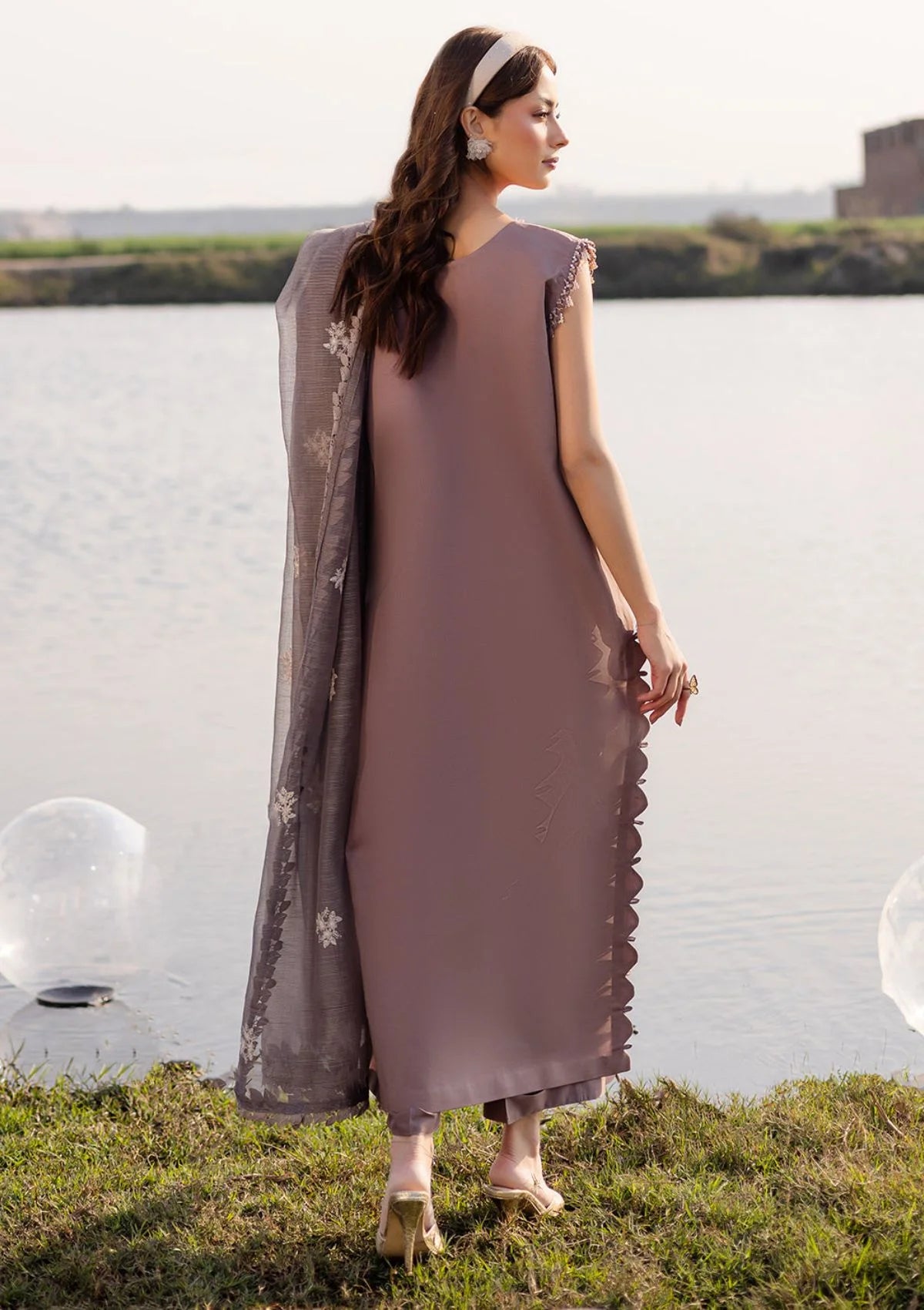 mohsin-saeed-fabrics-designer-daily-wear-formal-and-wedding-suits-within-budget-This-product-is-from-parishay-shangrila-summer-edit-25-shg-02-is-available-on-Mohsin-saeed-fabrics-website.