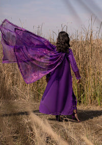 mohsin-saeed-fabrics-designer-daily-wear-formal-and-wedding-suits-within-budget-This-product-is-from-parishay-shangrila-summer-edit-25-shg-11-is-available-on-Mohsin-saeed-fabrics-website.