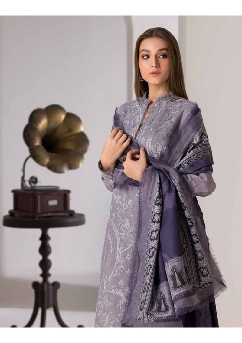 Another front image of Sobia Nazir Winter Shawl'24