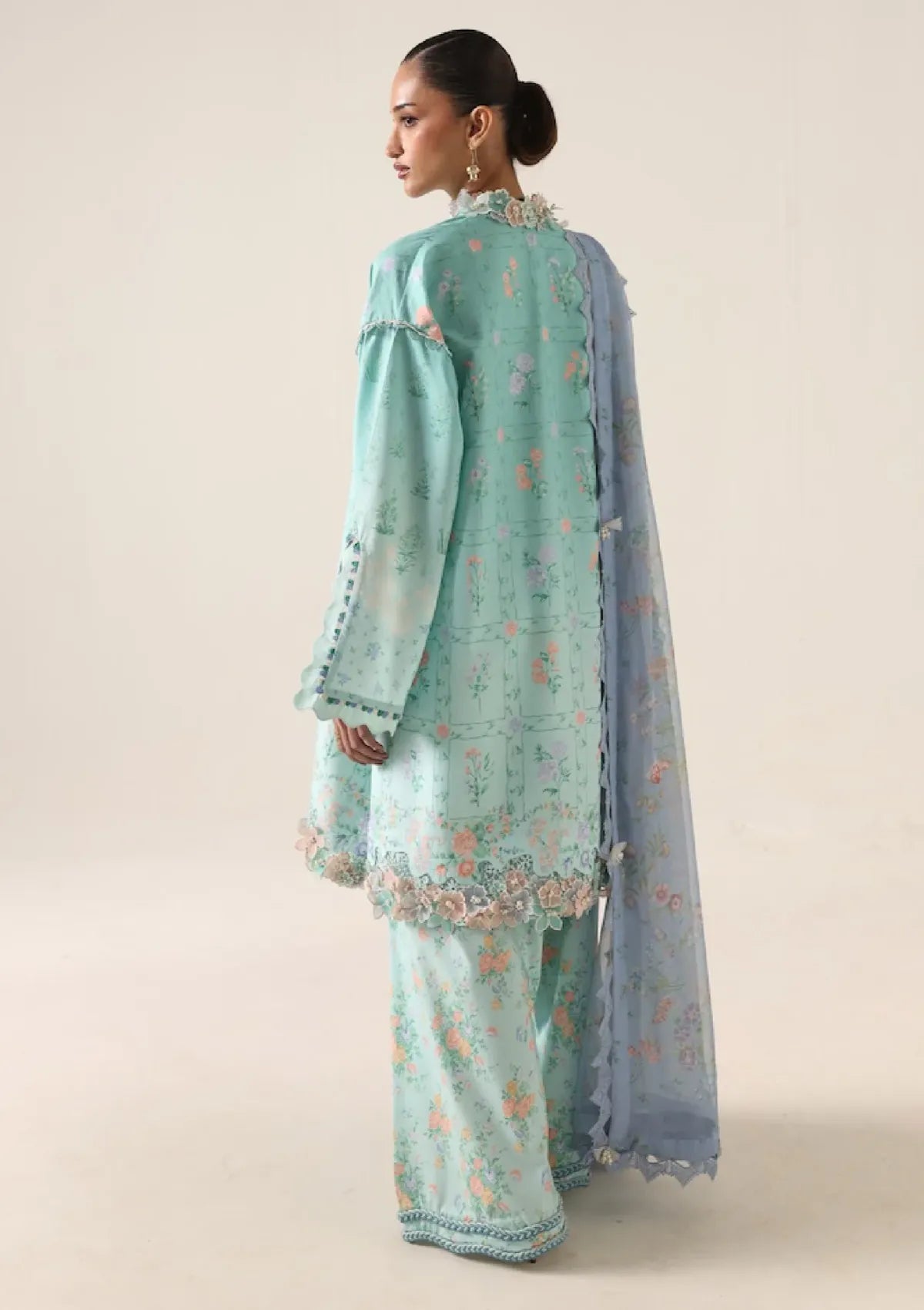 Republic Neoma Prints Lawn'26 SP-01 LEA