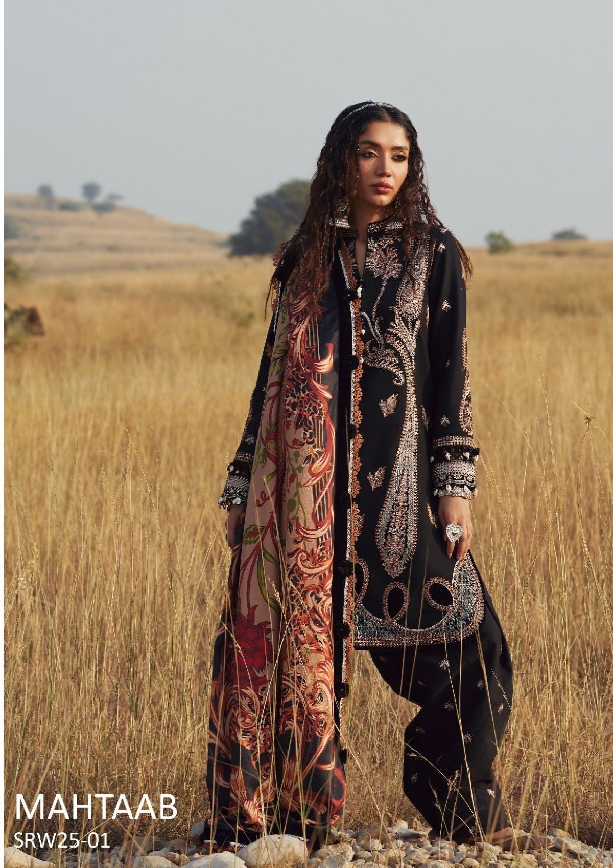 Saira Rizwan Winter'25 SR-01 Mehtaab
