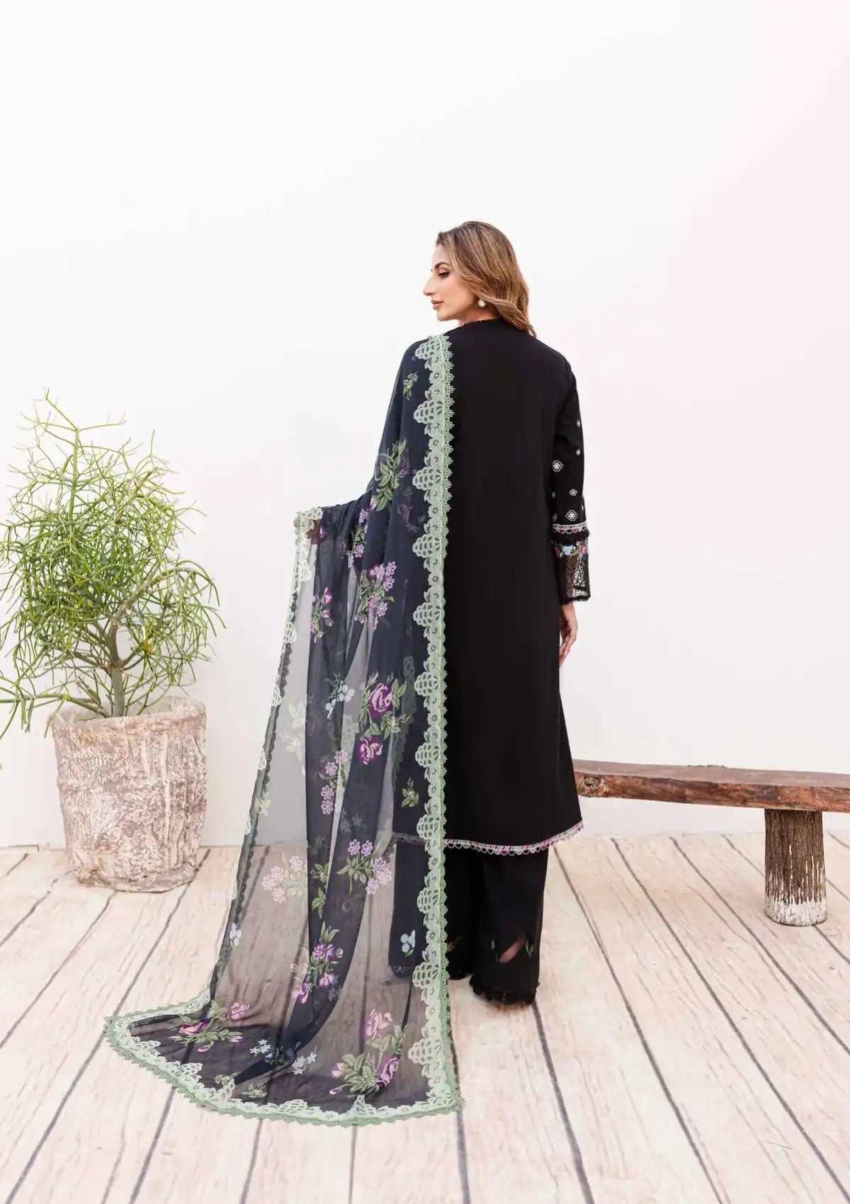 Sable Vogue Shiree Lawn'24 SSC-04 Aster - Mohsin Saeed Fabrics