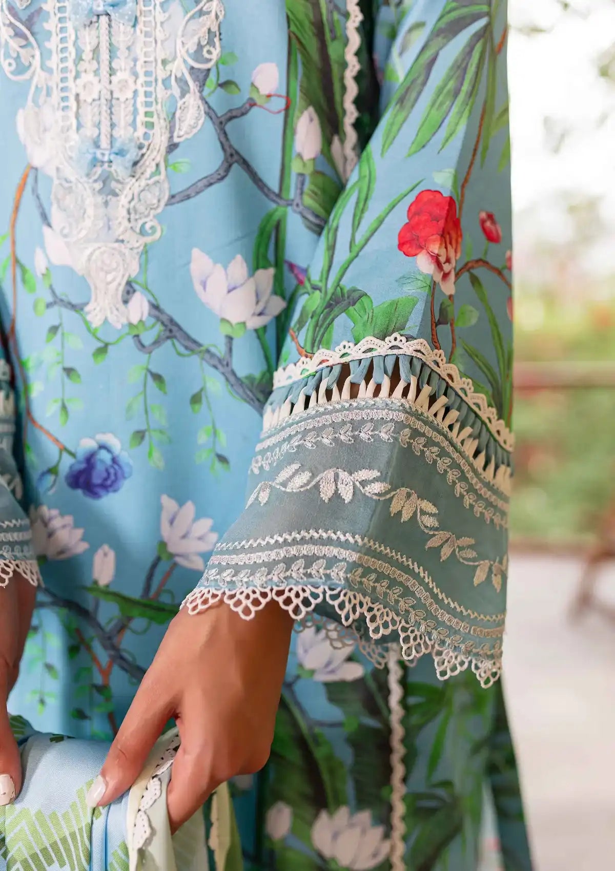 Sable Vogue Shiree Lawn'24 SSC-05 Flower Of Paradise - Mohsin Saeed Fabrics