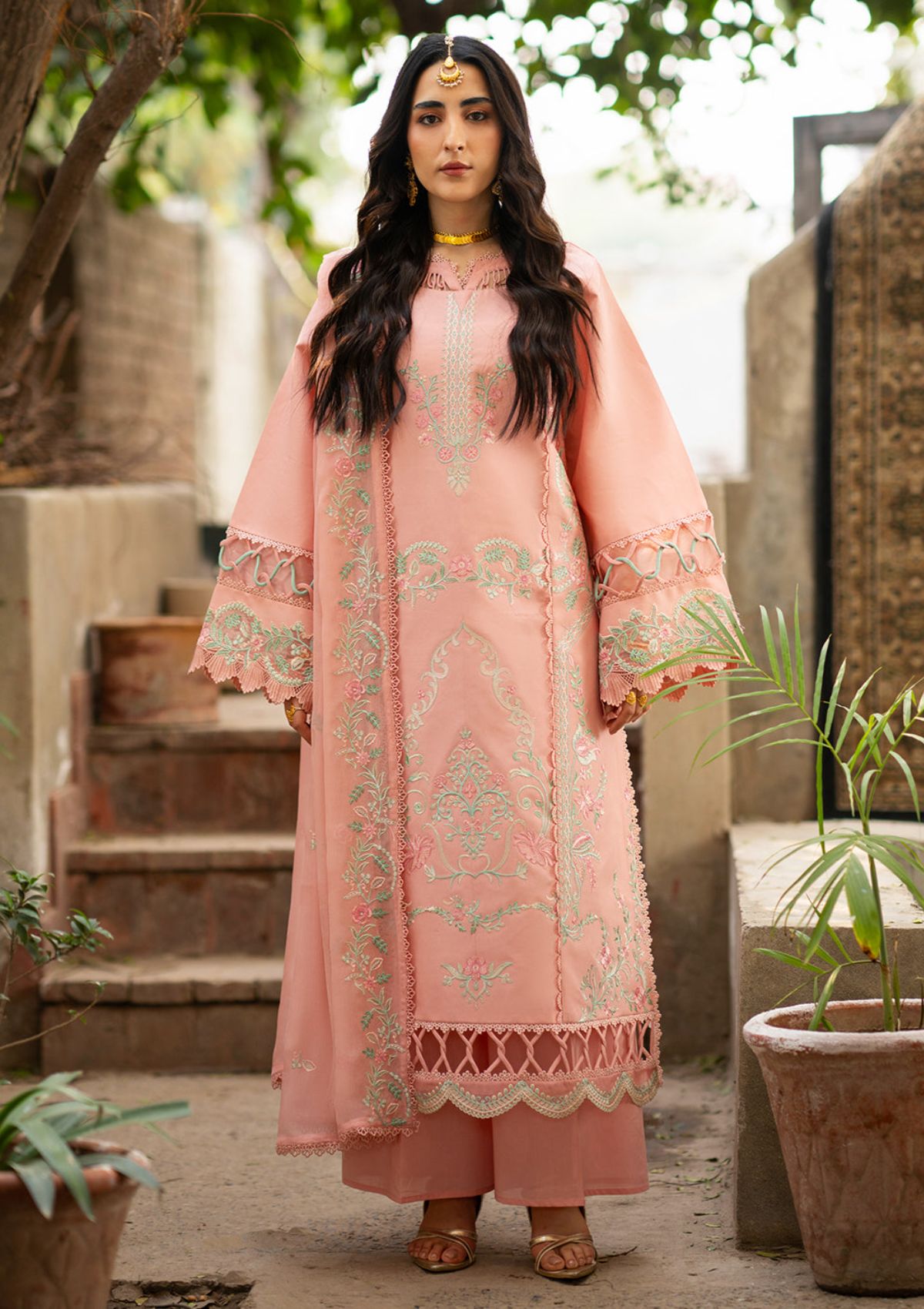Mahnur Satrangi Lawn'26 ST-05