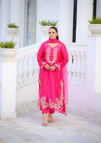 mohsin-saeed-fabrics-luxury-fashion-collection-daily-wear-wedding-and-formal-in-budget-This-product-is-from-sidra-fahad-eid-pret-silk25-sf-233-is-available-on-Mohsin-saeed-fabrics-website.