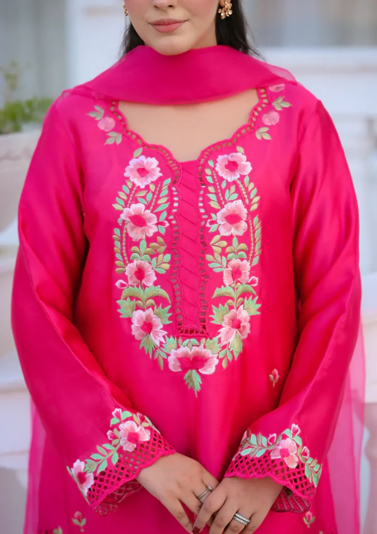 mohsin-saeed-fabrics-luxury-fashion-collection-daily-wear-wedding-and-formal-in-budget-This-product-is-from-sidra-fahad-eid-pret-silk25-sf-233-is-available-on-Mohsin-saeed-fabrics-website.