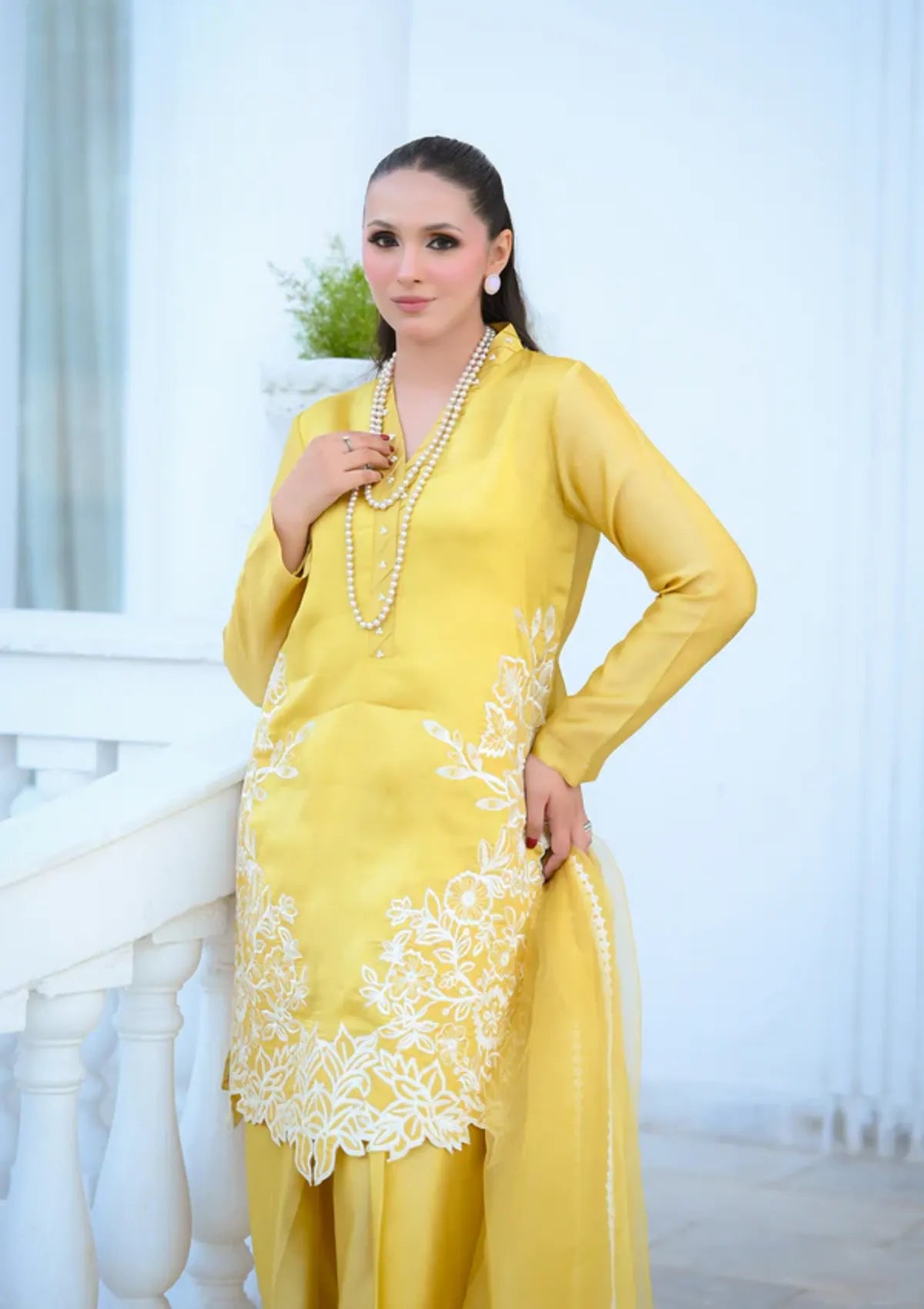 mohsin-saeed-fabrics-luxury-fashion-collection-daily-wear-wedding-and-formal-in-budget-This-product-is-from-sidra-fahad-eid-pret-silk25-sf-237-is-available-on-Mohsin-saeed-fabrics-website.