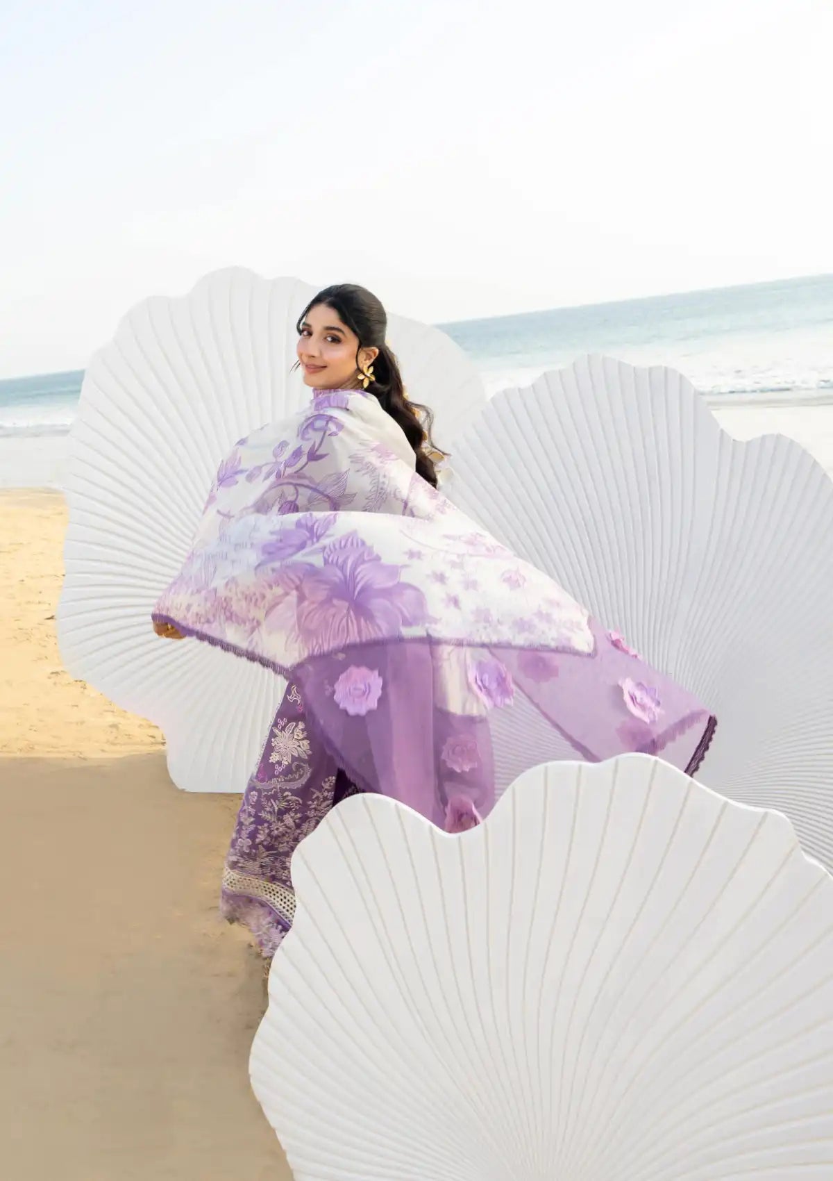 mohsin-saeed-fabrics-affordable-luxury-outfits-for-daily-formal-and-wedding-wear-This-product-is-from-aabyaan-saagar-luxury-lawn25-is-available-on-Mohsin-saeed-fabrics-website.