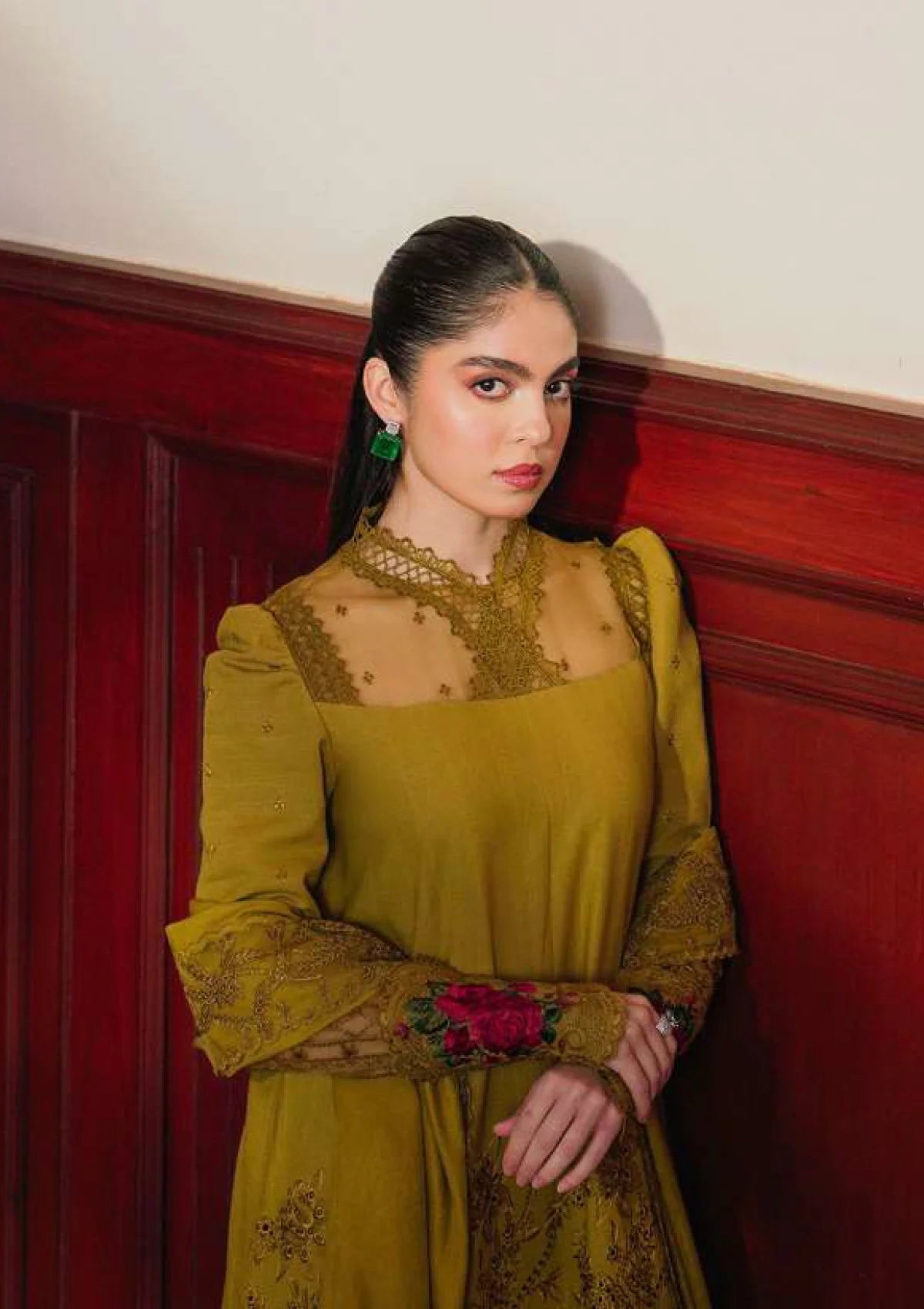 Saira Rizwan Luxury Winter'23 SR-03 INAYA - Mohsin Saeed Fabrics