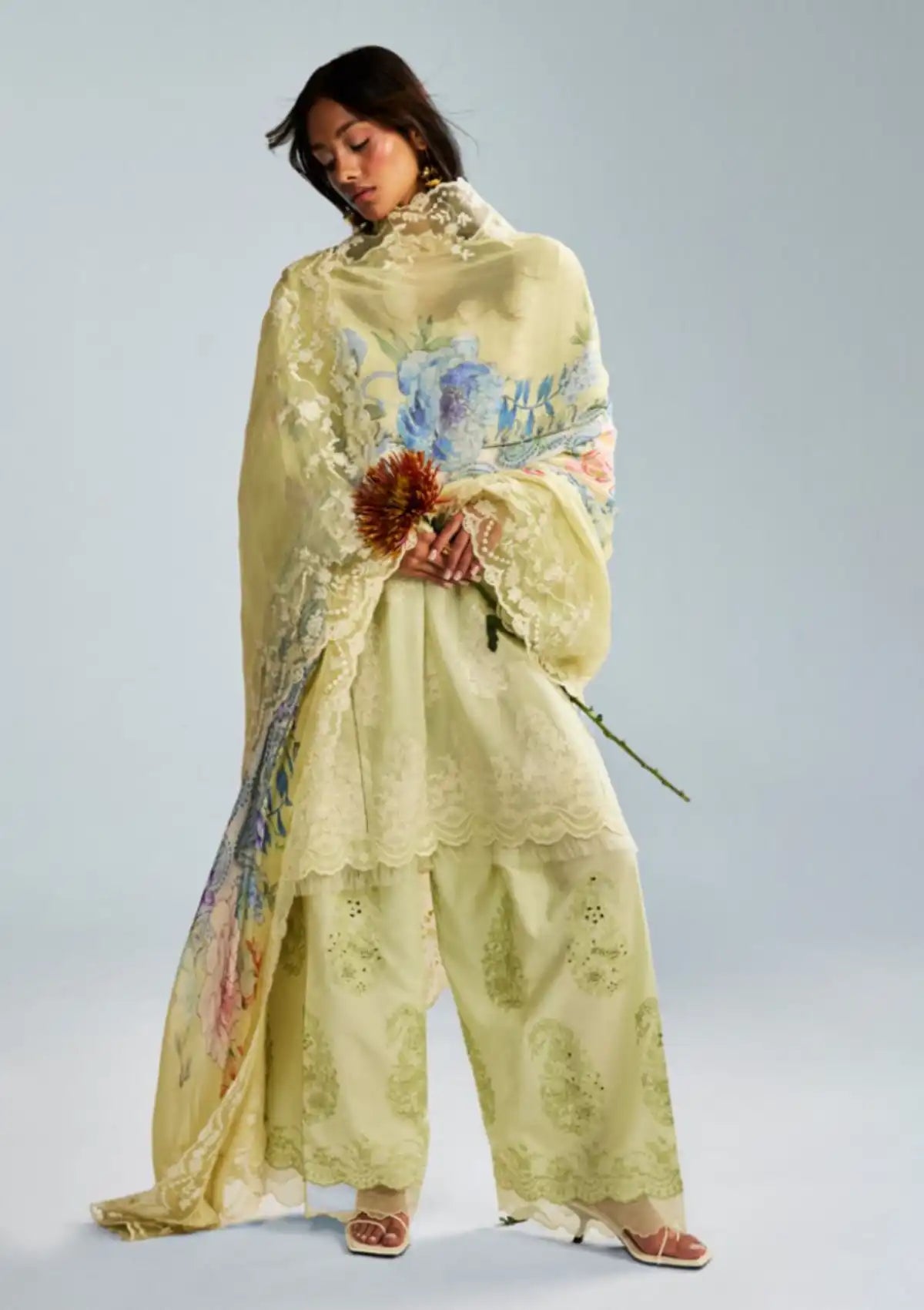 mohsin-saeed-fabrics-designer-daily-wear-formal-and-wedding-suits-within-budget-This-product-is-from-zara-shahjahan-satori-luxury-lawn25-d-6a-rai-1-is-available-on-Mohsin-saeed-fabrics-website.