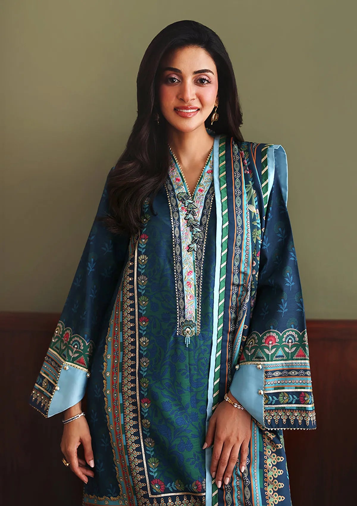 Mushq Nirvana Unapologetically Luxe'26 D-07 Scene Stealer