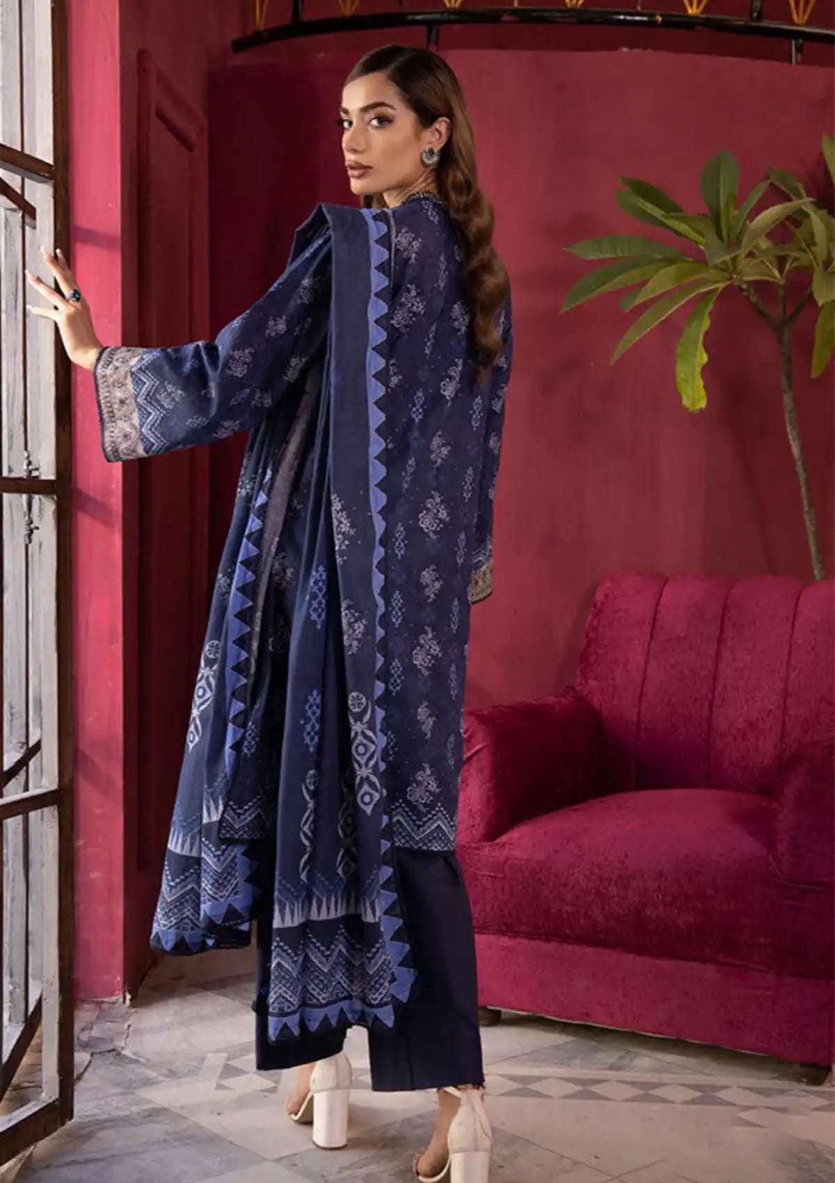 Shaista Aleena Khaddar'23 D-210 - Mohsin Saeed Fabrics
