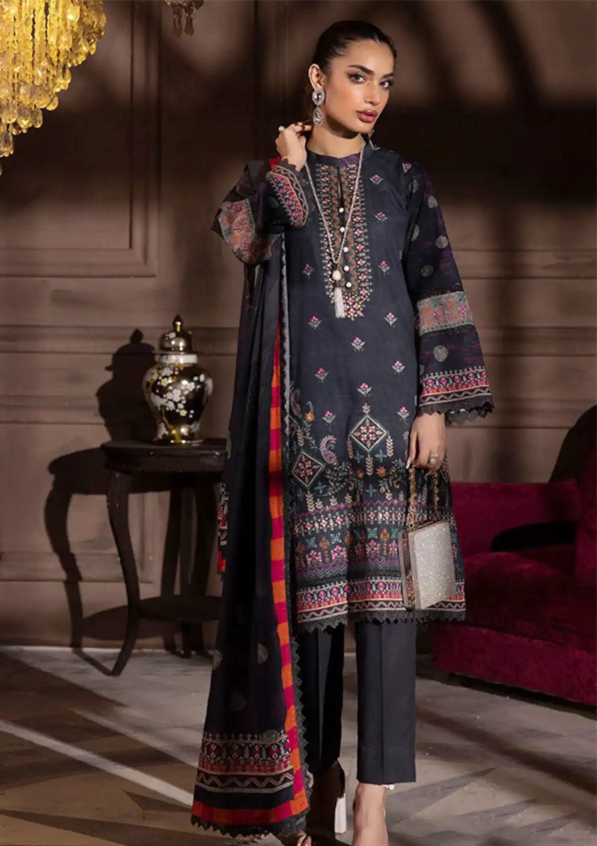 Shaista Aleena Khaddar'23 D-218 - Mohsin Saeed Fabrics