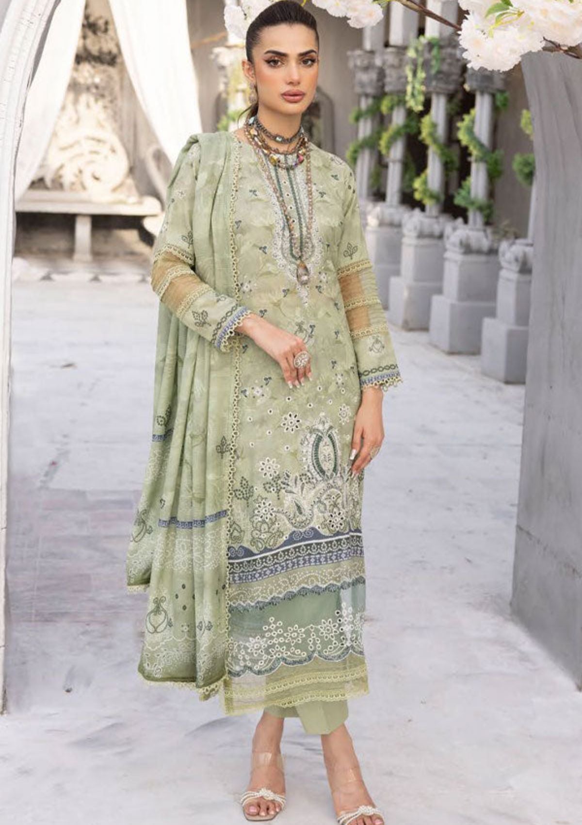 Shaista Maira Emb Karandi'23 D-179 - Mohsin Saeed Fabrics