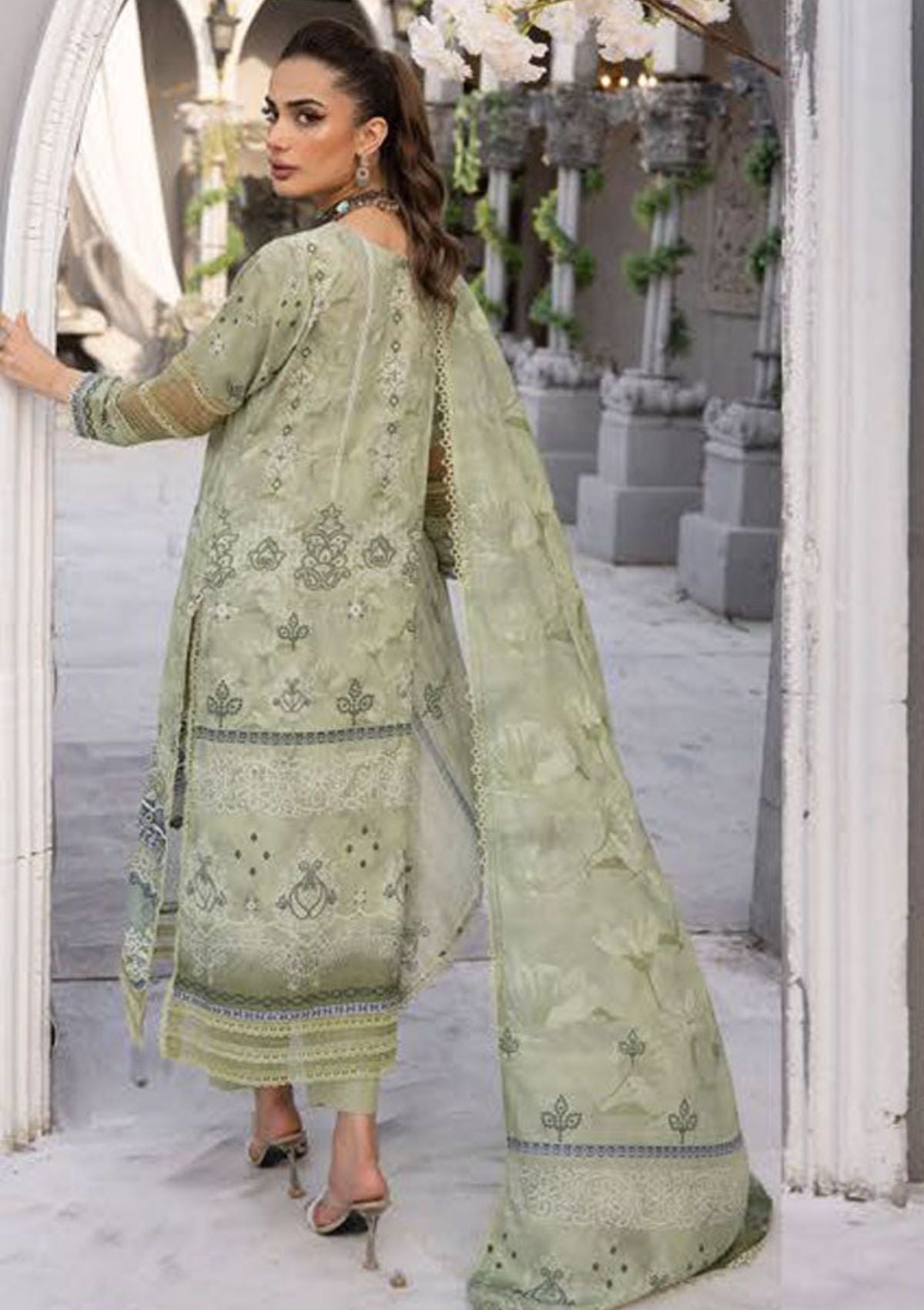 Shaista Maira Emb Karandi'23 D-179 - Mohsin Saeed Fabrics