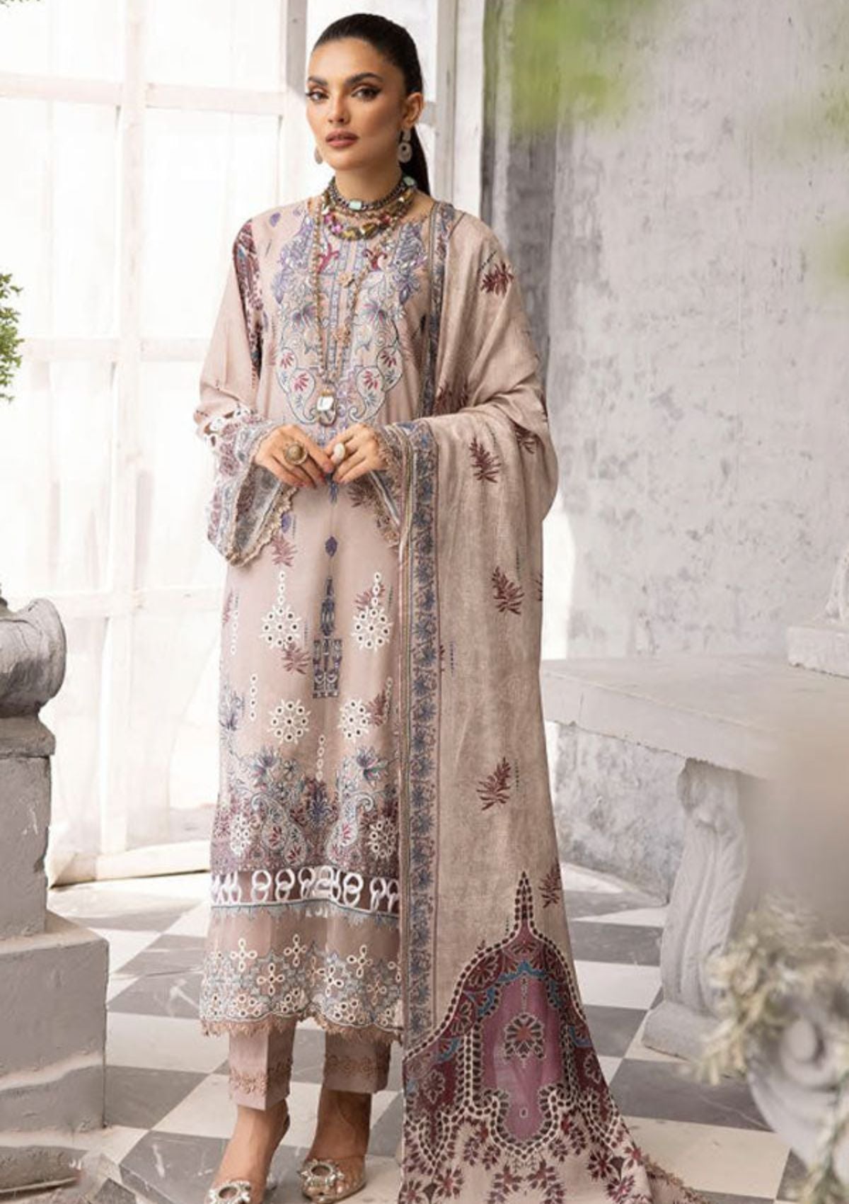 Shaista Maira Emb Karandi'23 D-182 - Mohsin Saeed Fabrics