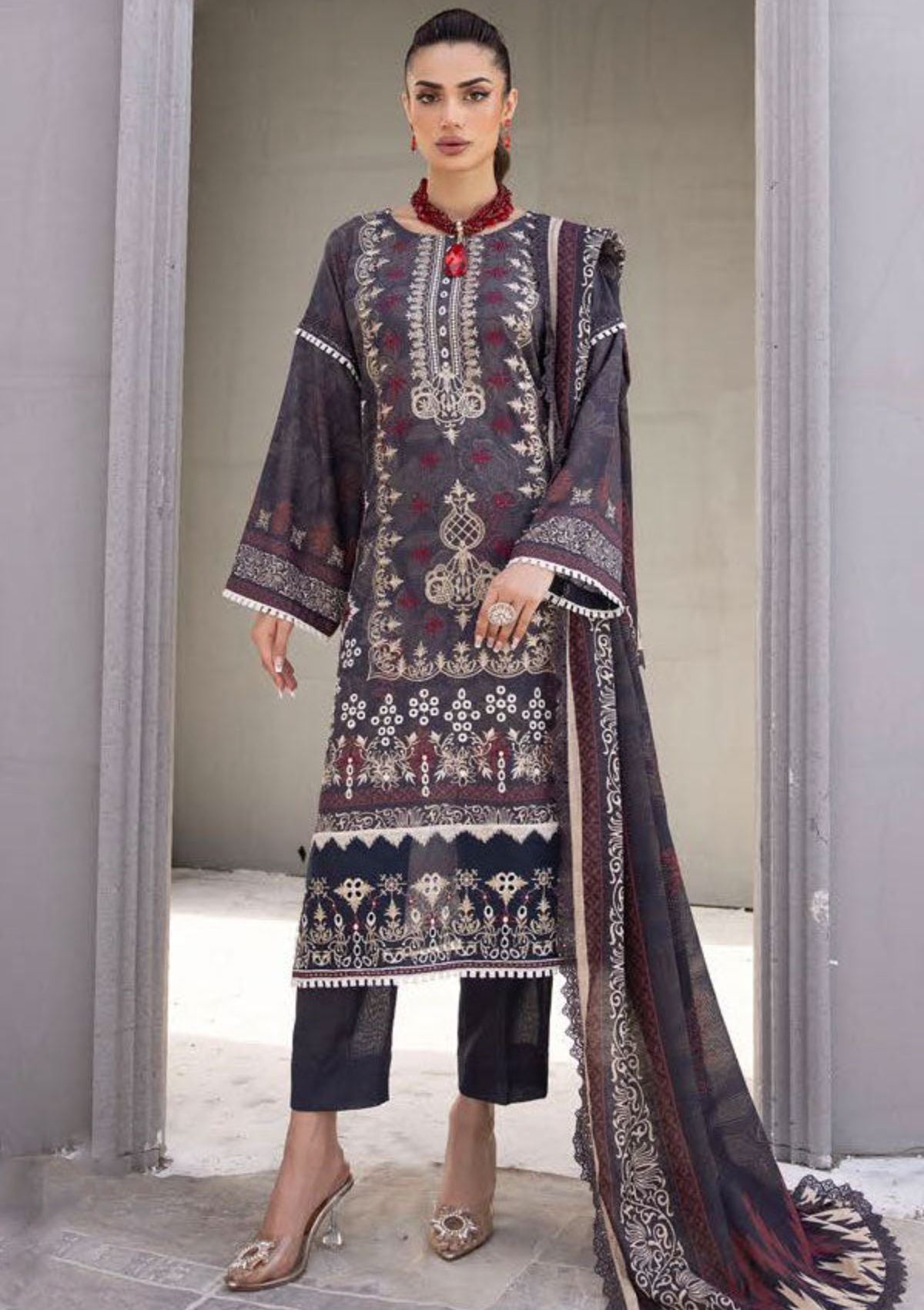 Shaista Maira Emb Karandi'23 D-184 - Mohsin Saeed Fabrics