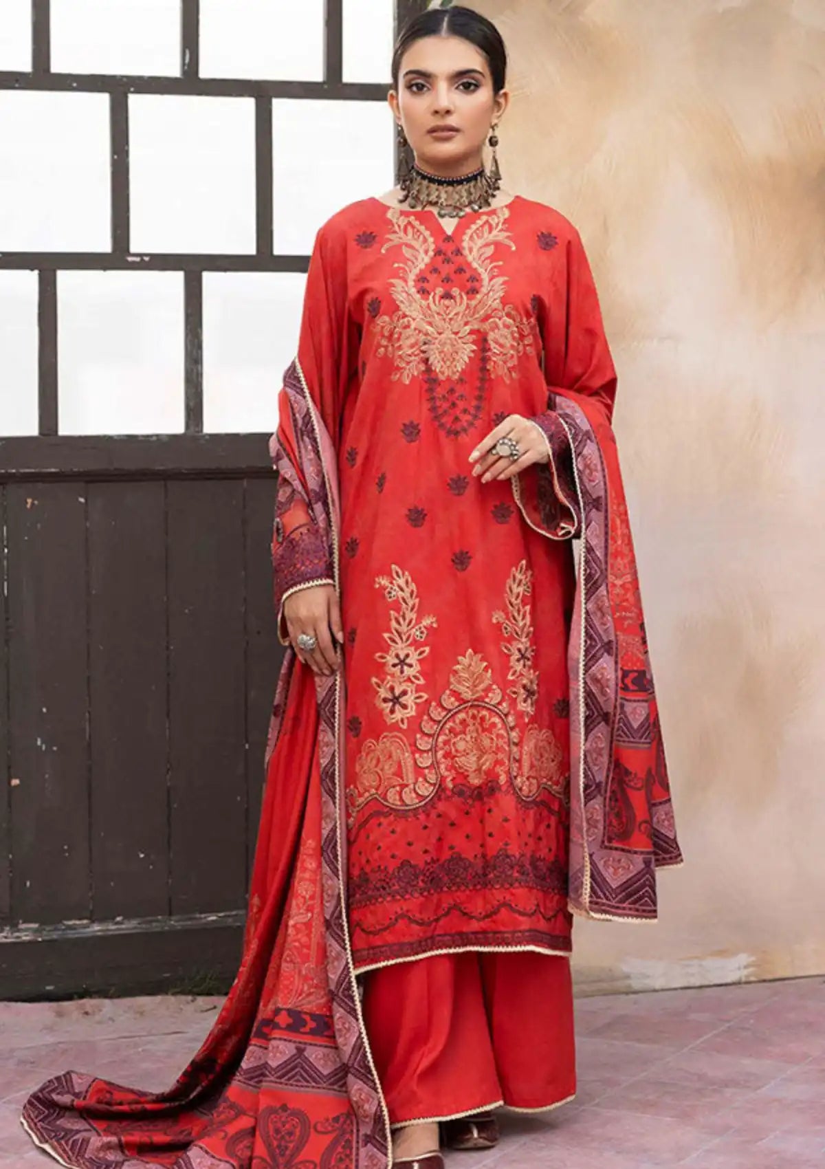 Shaista Sania Emb Dhanak'23 D-236 - Mohsin Saeed Fabrics