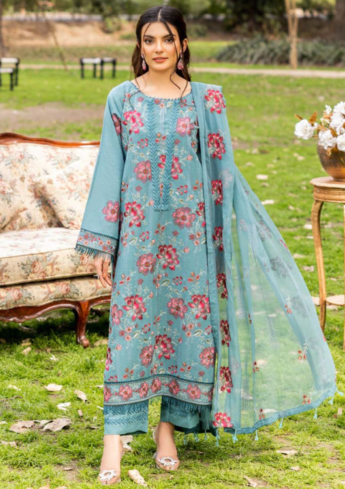 Shaista Areeha Karandi’23 SKE-20 - Mohsin Saeed Fabrics