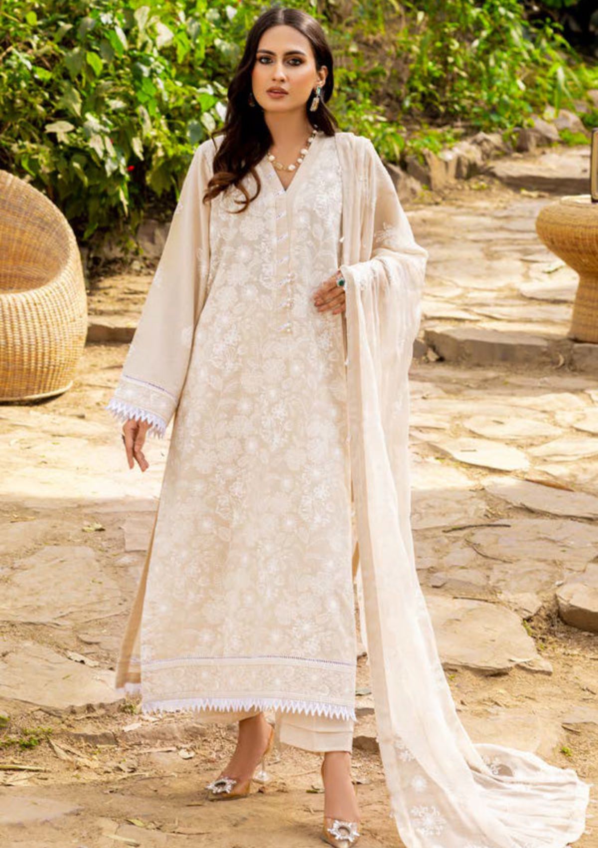 Shaista Areeha Karandi’23 SKE-29 - Mohsin Saeed Fabrics